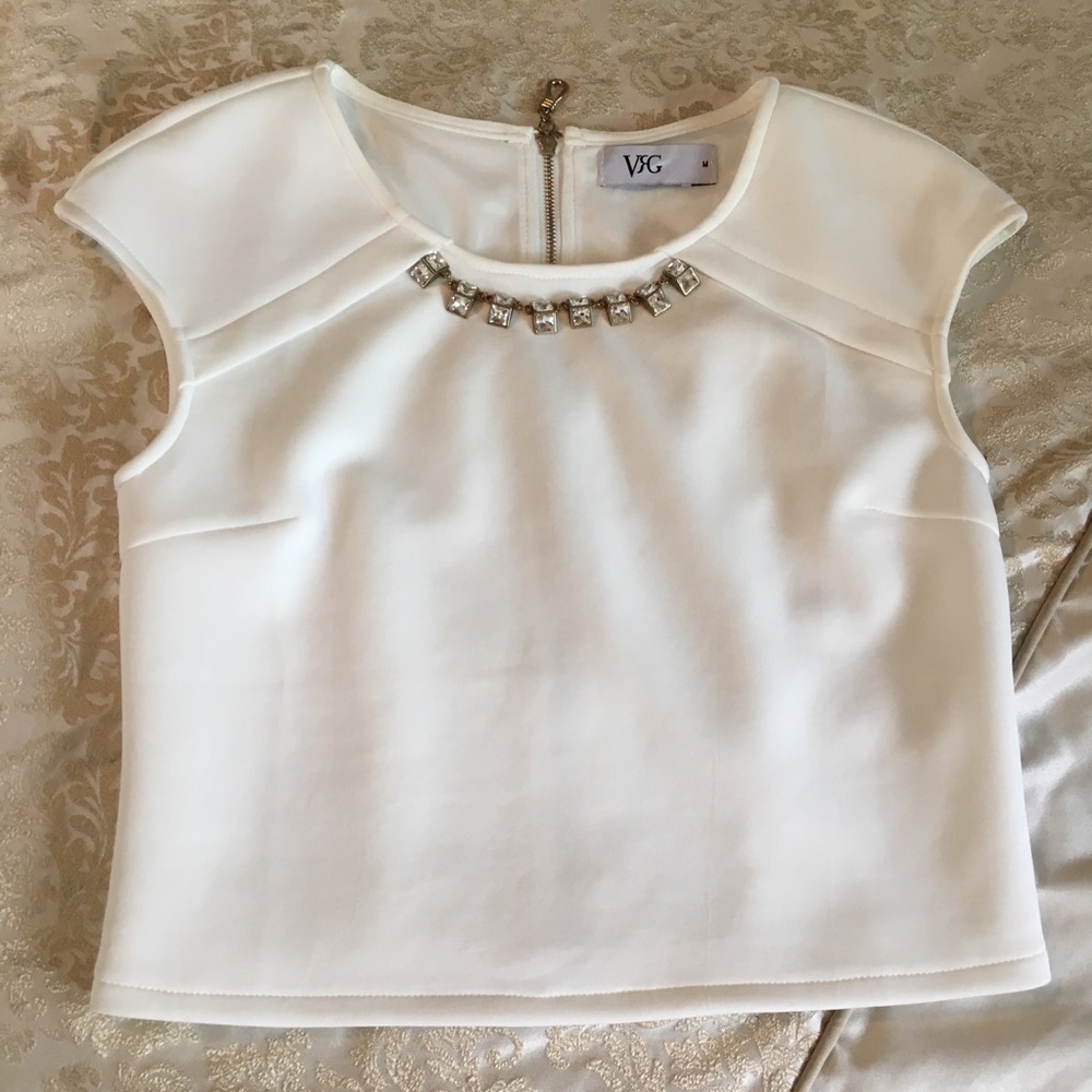 Beautiful Detailed Top!